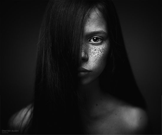 girl girl 40 Beautiful Examples of Black & White Photography