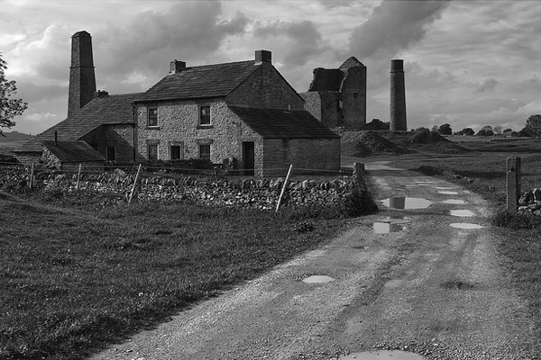 Magpie Mine inspirationfeed 20 x 125 40 Beautiful Examples of Black & White Photography