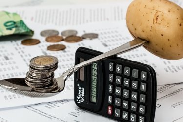 7 Tools that Will Make Financial Management a Breeze for Your Business