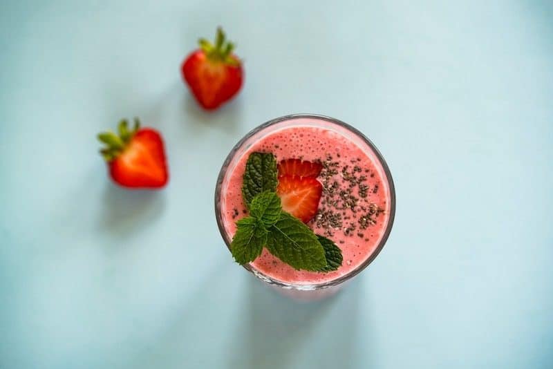 Strawberry Detox Smoothie