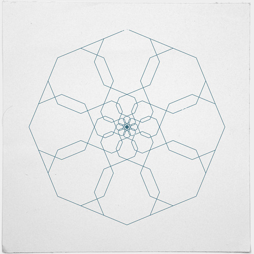 minimal-geometric-compositions-8