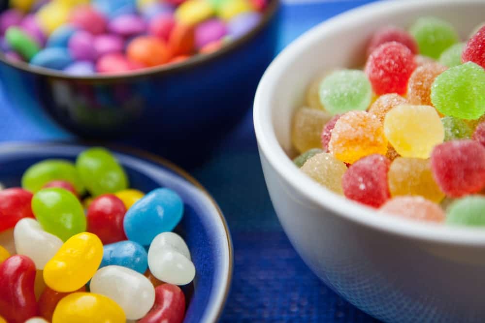 blur-bowl-candies