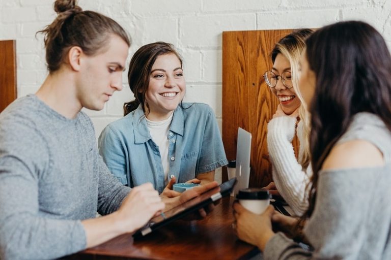 10 Interactive Session Ideas To Make Employees More Engaged 
