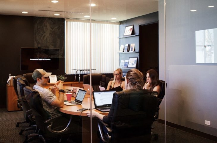 how to manage your staff effectively