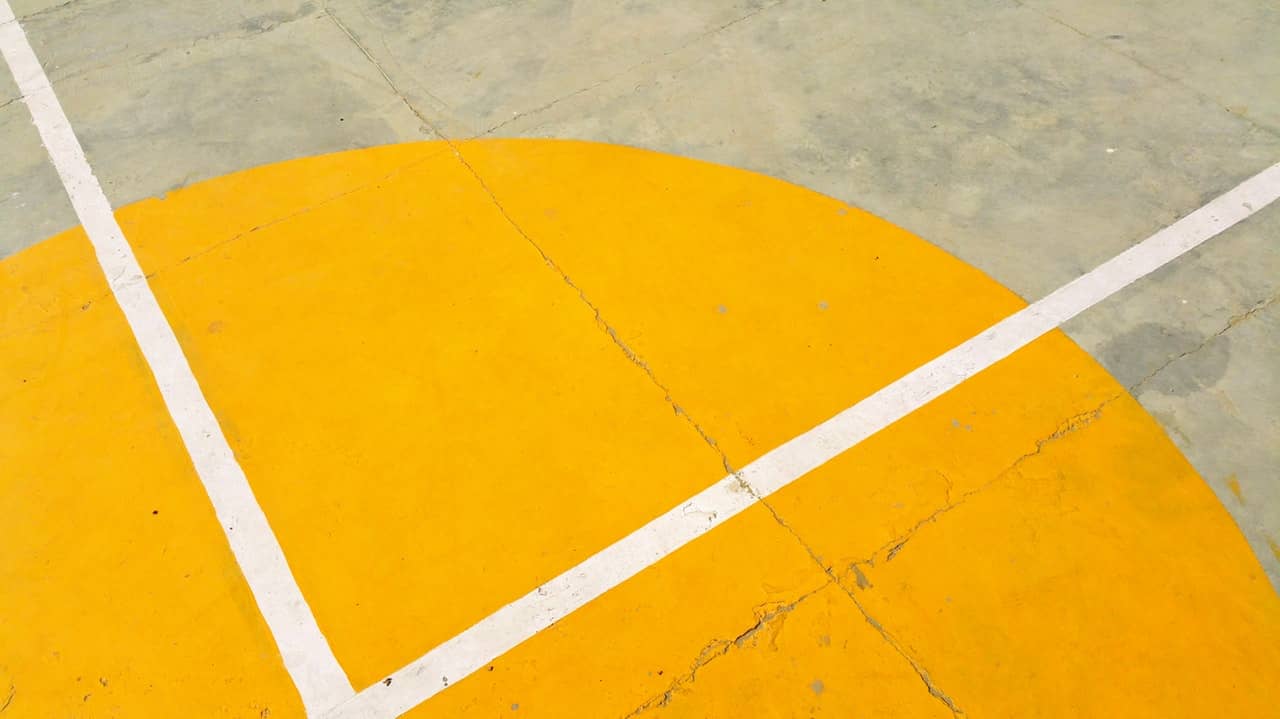 asphalt-basketball-basketball-court