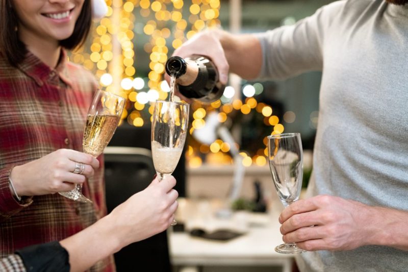 7 Office Christmas Party Ideas to WOW Your Employees | Inspirationfeed