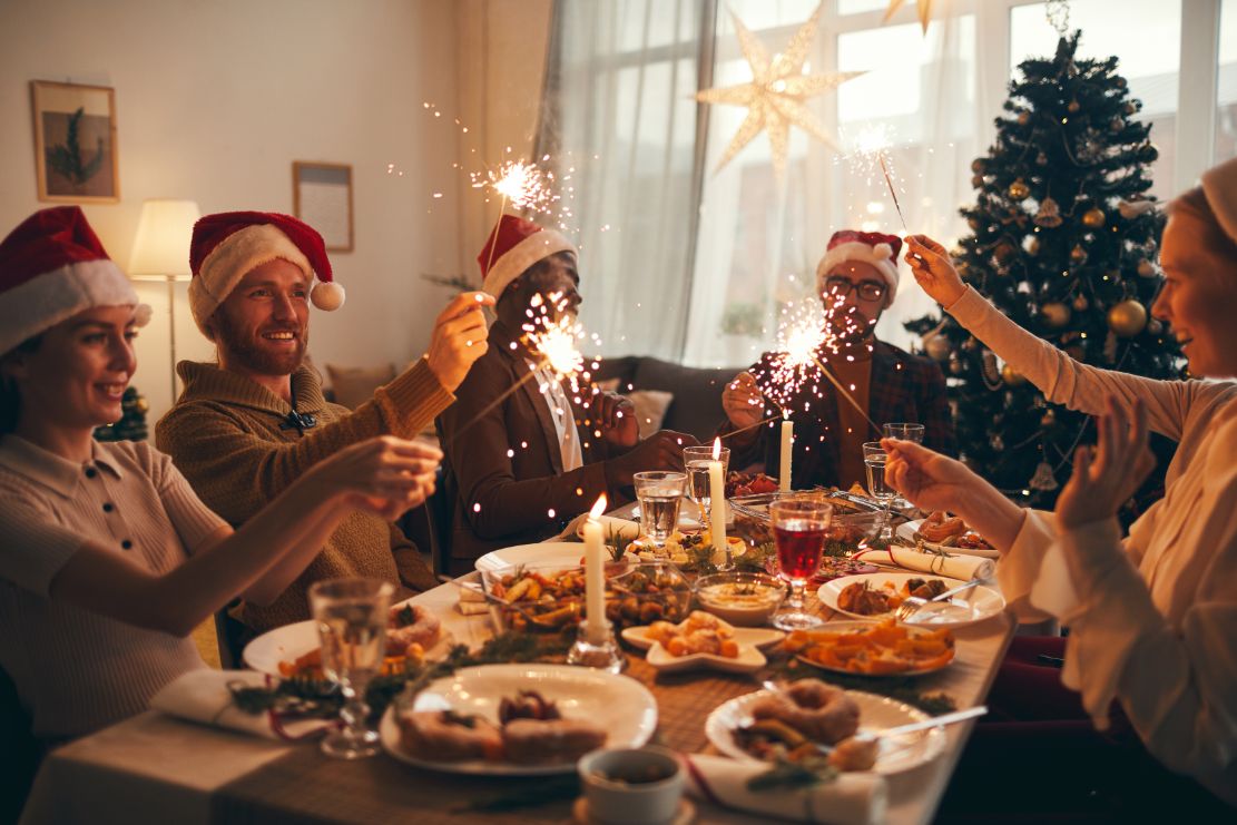 5 ways to Get Into The Christmas Spirit  Inspirationfeed