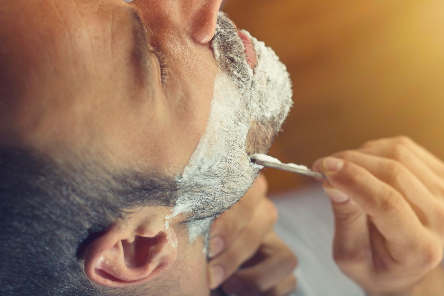 How to Reduce Shaving Discomfort