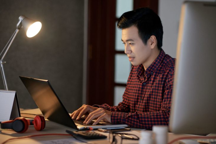 4 things to consider before starting a home business