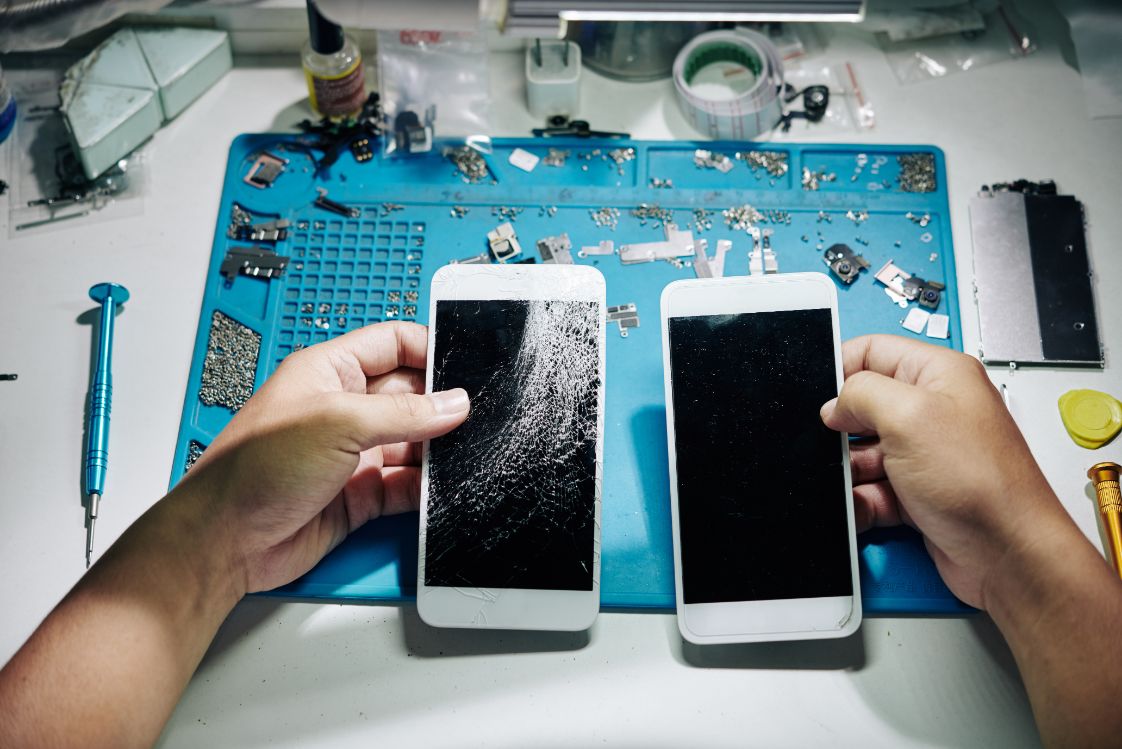 You Should Consider This Before Getting Your Phone Fixed