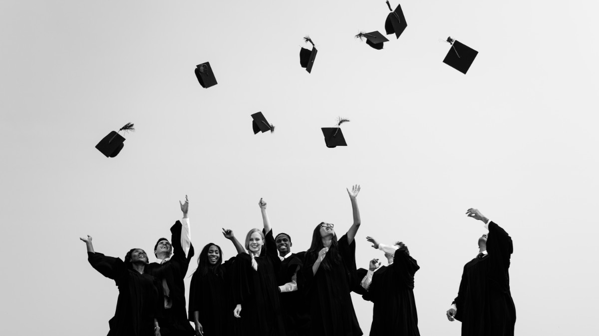 80 Empowering Graduation Quotes You Need to Hear | Inspirationfeed