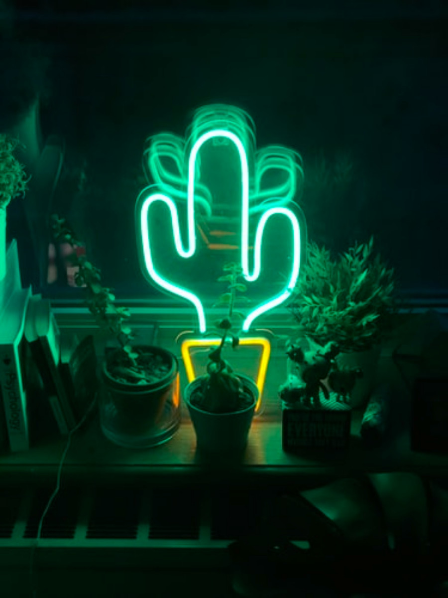 25 Cool Neon Wallpapers Reminiscent of the 80s - Inspirationfeed