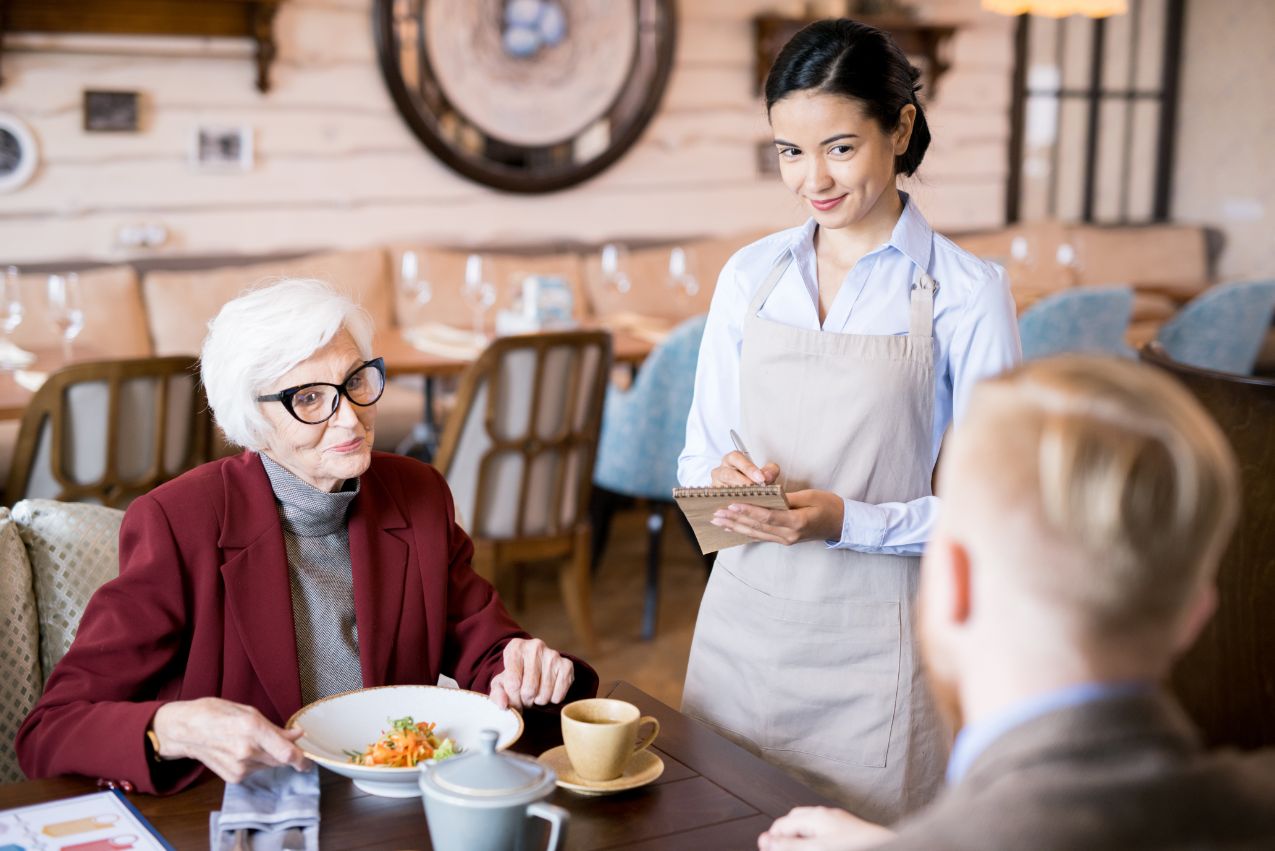 Mr.Kondrashov, the financial adviser at Telf AG: How to develop your own restaurant - expert advice from Telf AG