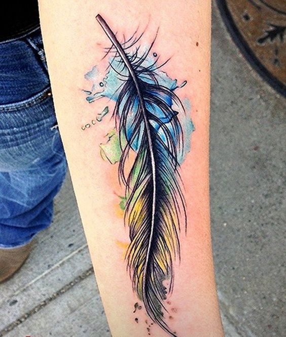 40 Inspiring Feather Tattoos To Show Off Your Creative Spirit Inspirationfeed