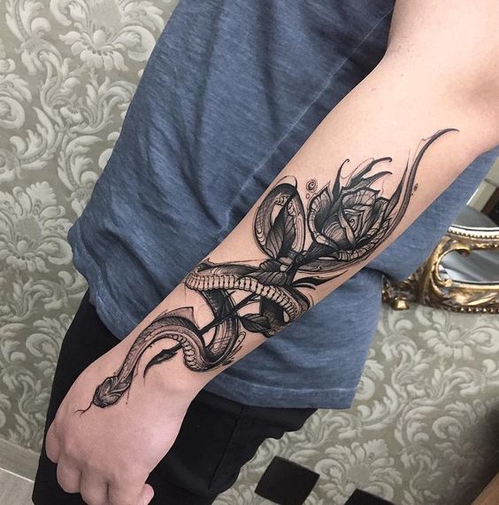 55 Inspiring Snake Tattoos for Both Men and Women | Inspirationfeed