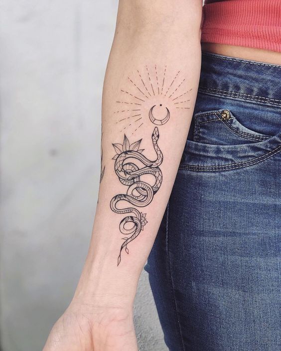 97 Striking Snake Tattoos for Women (+ Bold Meanings) - Tattoo Glee
