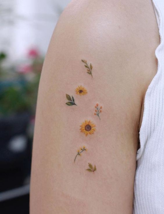 35 Beautiful Sunflower Tattoos for the Bright and Optimistic