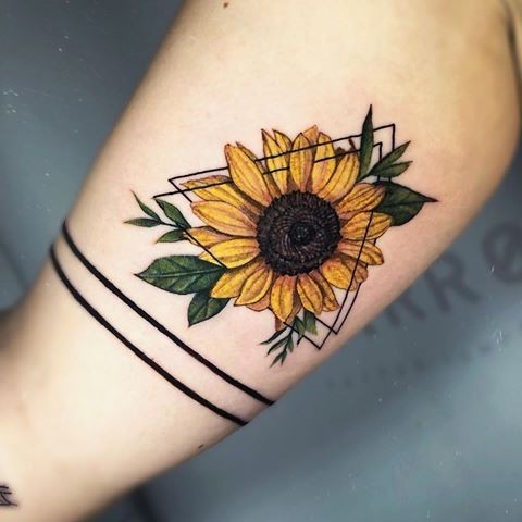 Sunflower Outline Tattoo Drawing / Not a temporary tattoo files include