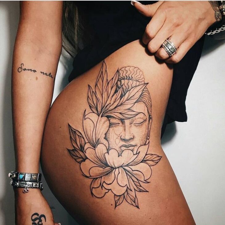 40 Creative Thigh Tattoo Ideas for Women | Inspirationfeed