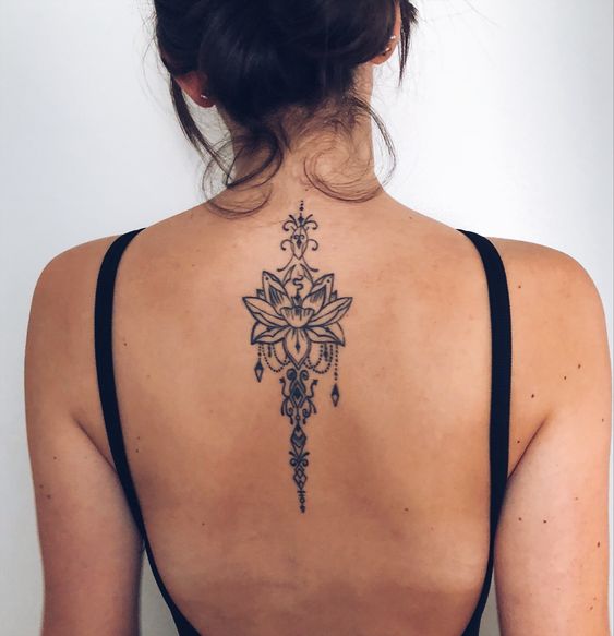 30 Gorgeous Spine Tattoos for Women in 2023