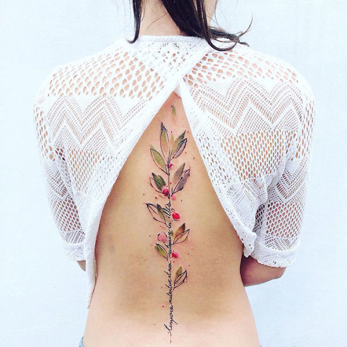 30 Glamorous Back Tattoo Ideas For Women | Floral back tattoos, Spine  tattoos for women, Beautiful back tattoos