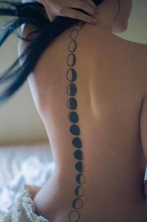 31 Beautiful Spine Tattoo Ideas for Women Inspirationfeed