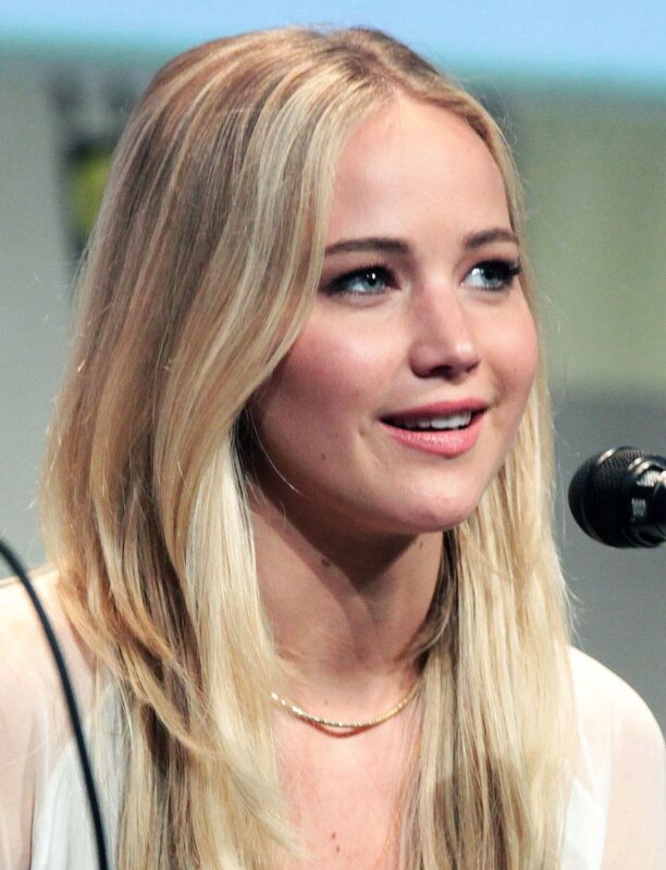 Jennifer Lawrence's Net Worth and How She Became Famous - Inspirationfeed