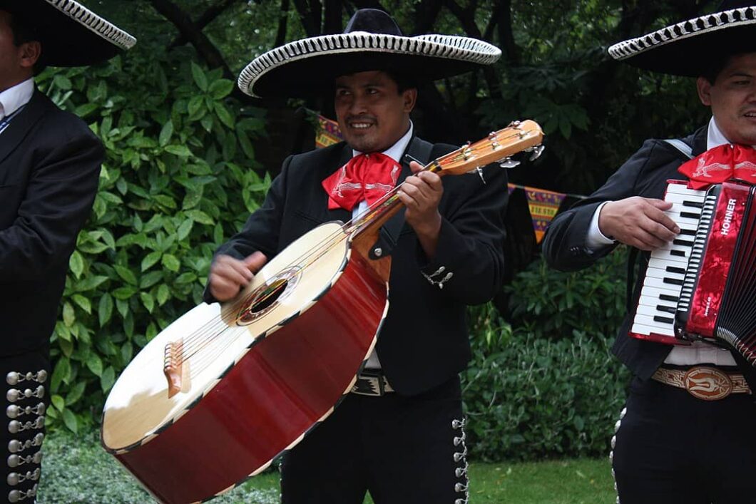 The Prized Jewel of Mexico The Mariachi Band! Inspirationfeed