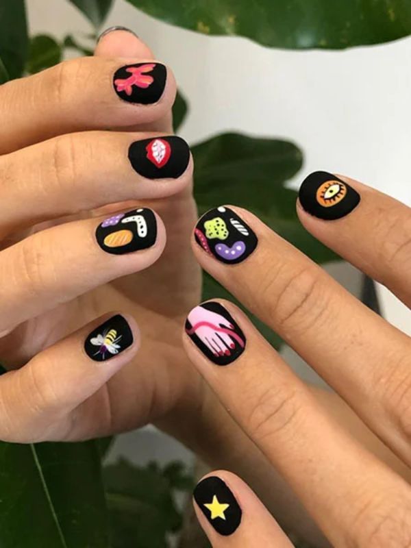 Black Nail Ideas