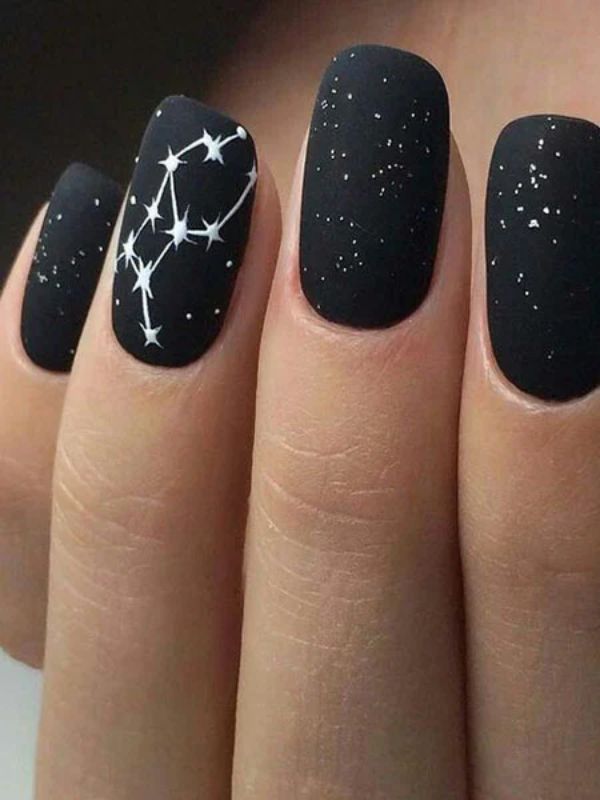 Black Nail Ideas