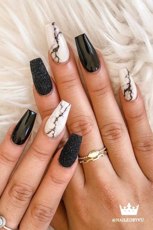 Black Nail Ideas