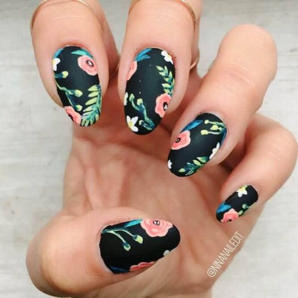 Black Nail Ideas