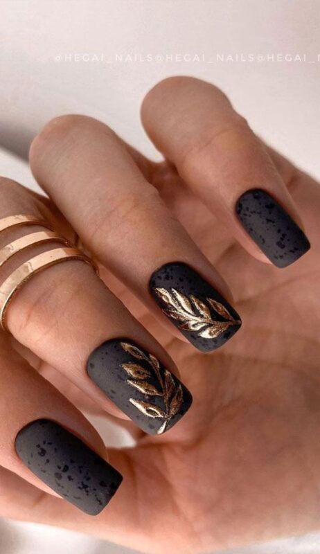 Black Nail Ideas