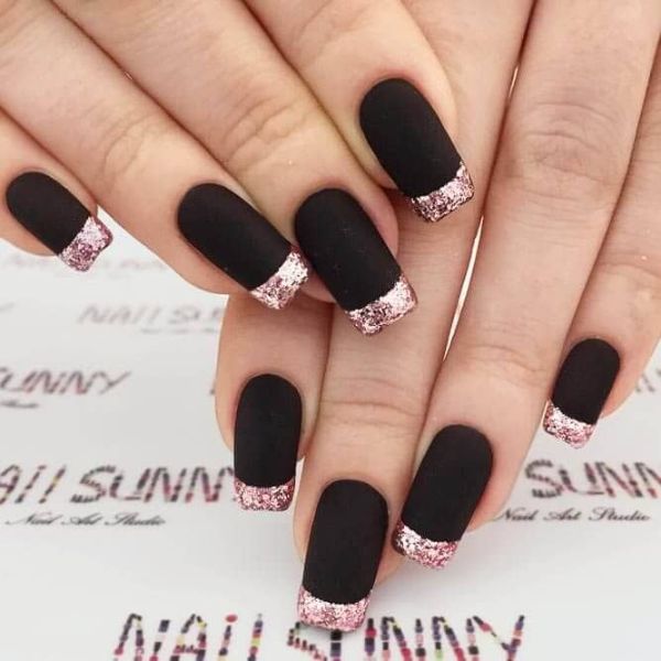 Black Nail Ideas