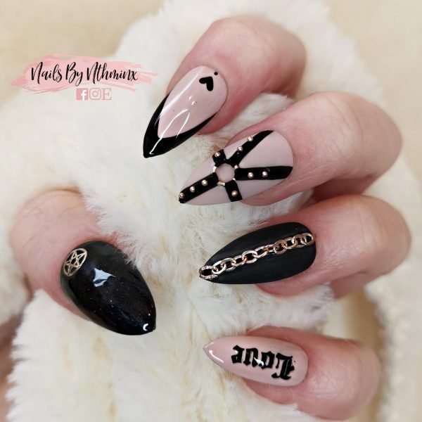 Black Nail Ideas