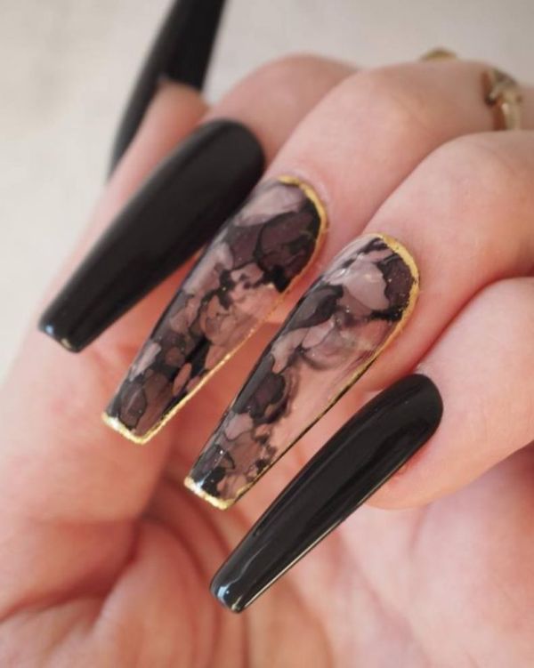 Black Nail Ideas