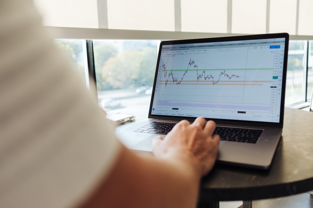 How to Manage the Emotions of Trading